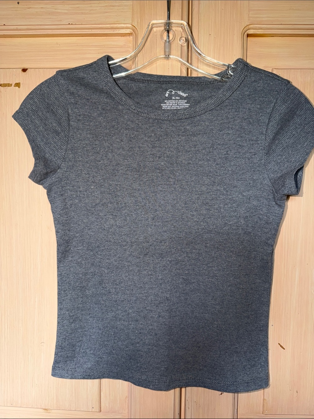 art class Gray Ribbed Short Sleeve Tee